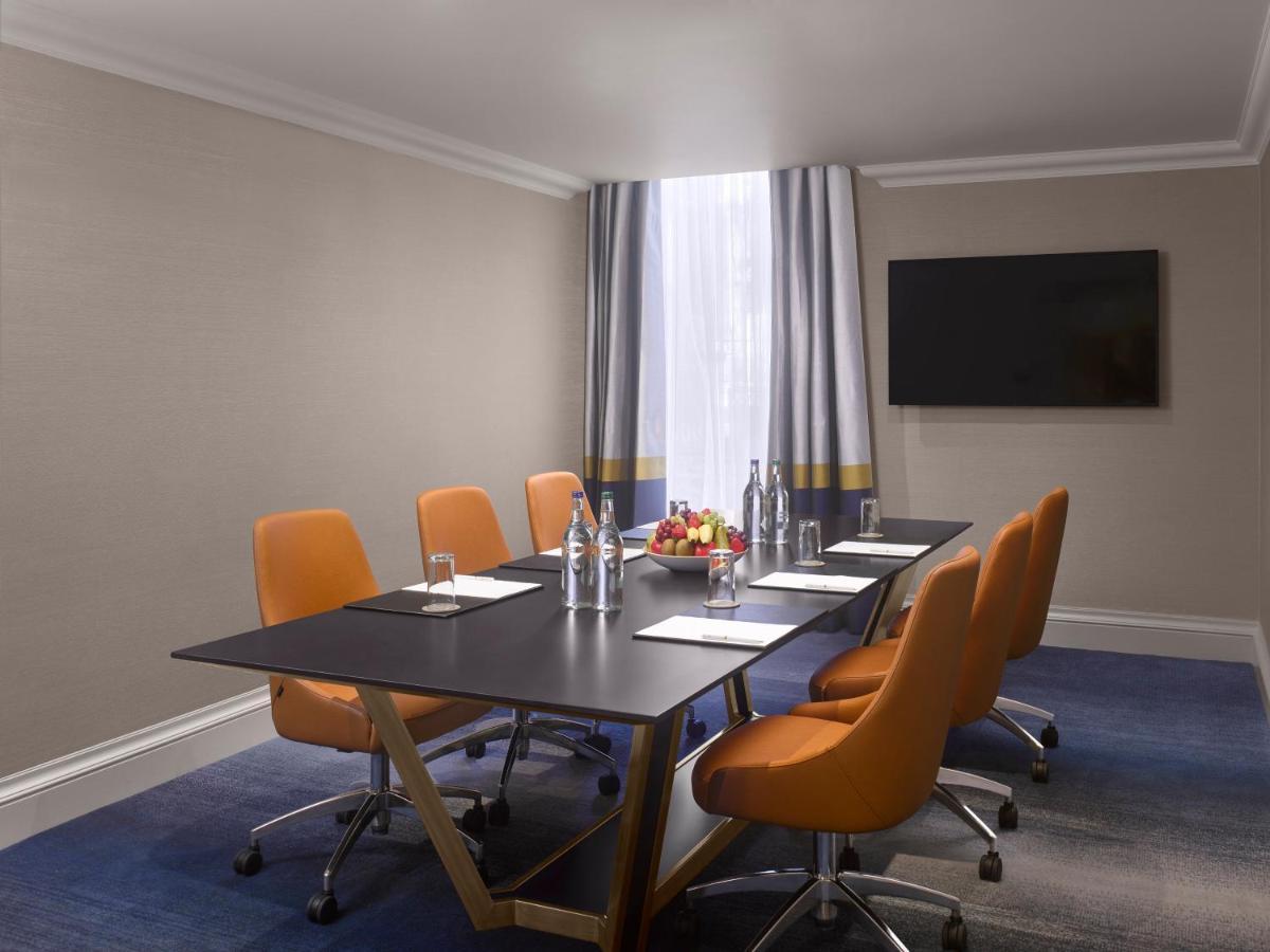 Staybridge Suites Dubai Internet City By Ihg Dış mekan fotoğraf