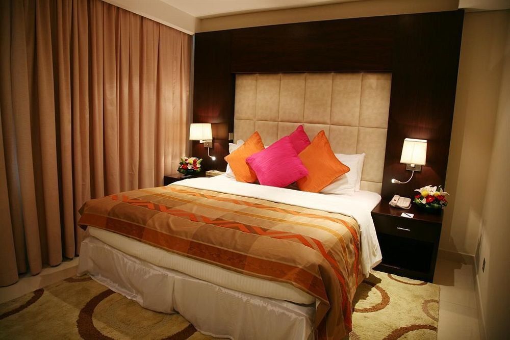 Staybridge Suites Dubai Internet City By Ihg Dış mekan fotoğraf