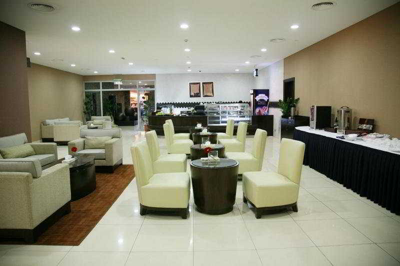 Staybridge Suites Dubai Internet City By Ihg Dış mekan fotoğraf