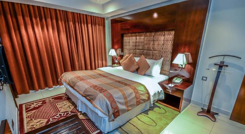 Staybridge Suites Dubai Internet City By Ihg Dış mekan fotoğraf